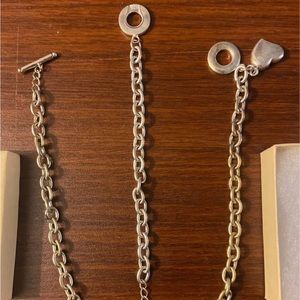 Necklace and bracelet set